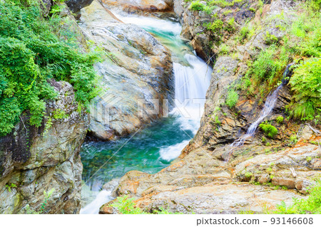 cicada valley waterfall cicada valley waterfall 93146608