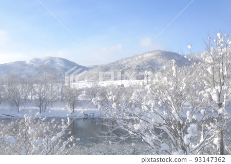 Scenery of the Soya Main Line from Asahikawa Station to Wakkanai Station in Hokkaido in December 2021 93147362