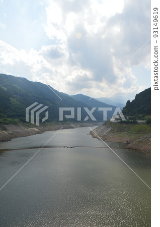 Dam lake (Takizawa Dam / Chichibu City, Saitama Prefecture) 93149619