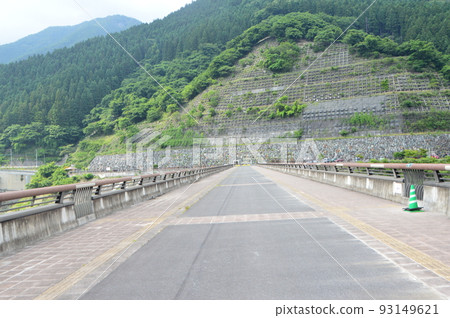 Takizawa Dam (Chichibu City, Saitama Prefecture) Takizawa Dam (Chichibu City, Saitama Prefecture) 93149621