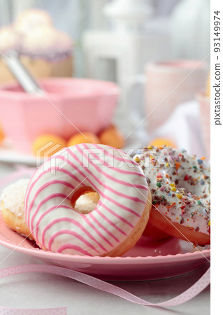 Sweet delicious tasty donuts. 93149974
