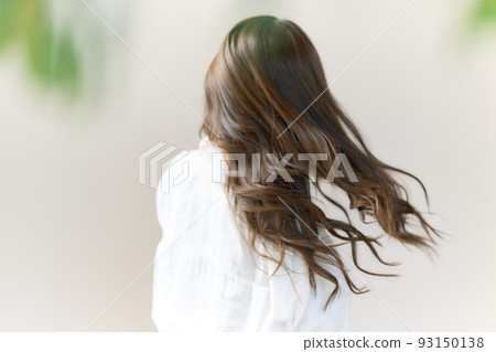 Long hair beauty image 93150138