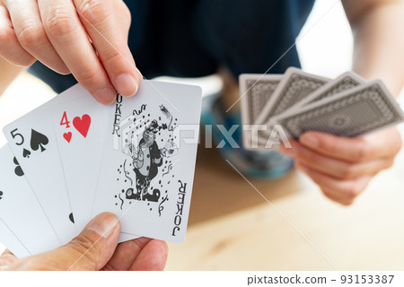 Card game old man 93153387
