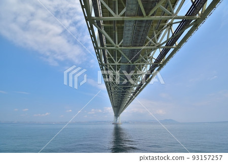 明石海峽大橋220815am11:52-2 93157257