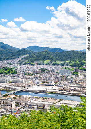Looking east from the Niho Bridge over the Enko River. You can see Fuchu-cho, Koyo Station, and Aozaki. precision image Looking east from the Niho Bridge over the Enko River. You can see Fuchu-cho, Koyo Station, and Aozaki. precision image 93161972