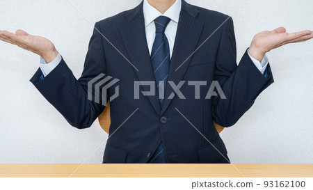 A man in a suit | WHY pose image 93162100