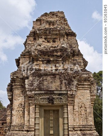 Architecture of ancient temple complex Angkor, Siem Reap 93163845