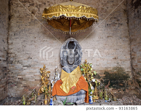 Architecture of ancient temple complex Angkor, Siem Reap 93163865