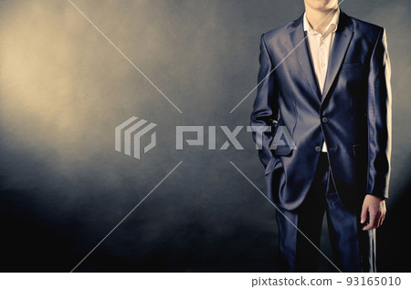 man in suit 93165010