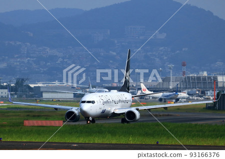 Osaka International Airport Star Alliance ANA Plane Takeoff Senri Kawajiri Osaka International Airport Star Alliance ANA Plane Takeoff Senri Kawajiri 93166376