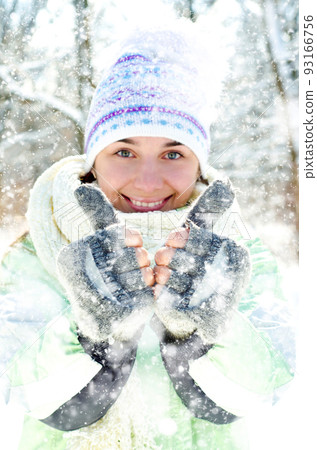 woman in winter woman in winter 93166756