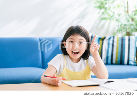 閃現問題答案的女孩 93167020