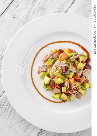 Tuna avocado salad Tuna avocado salad 93169456