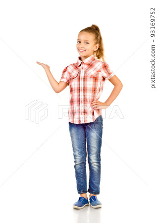 little girl 93169752
