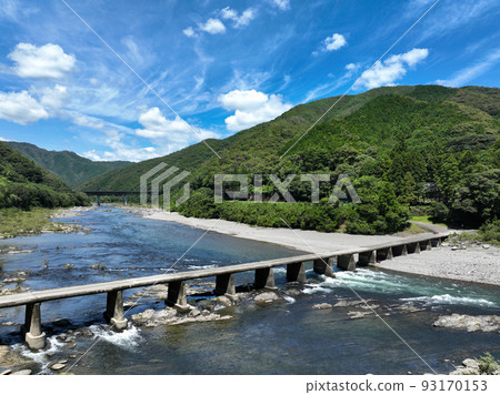 高知縣四萬十市半家橋 高知縣四萬十市半家橋 93170153