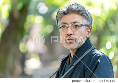 拍照男膠卷相機新鮮綠色和服 93170439