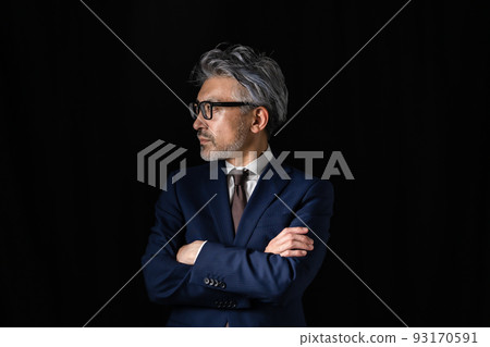 男性商務黑色背景 93170591