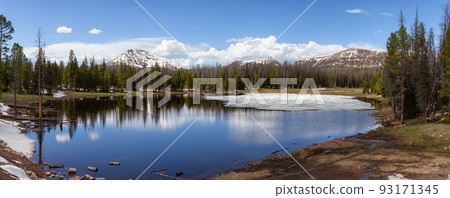 Lake surrounded by Mountains and Trees in Amercian Landscape. Lake surrounded by Mountains and Trees in Amercian Landscape. 93171345