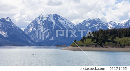 Lake surrounded by Trees and Mountains in American Landscape 93171465