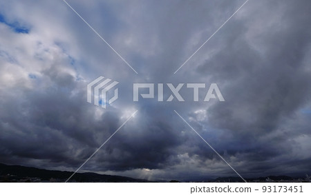 Summer morning sky and powerful clouds, super wide angle, mainly sky, 220723am Summer morning sky and powerful clouds, super wide angle, mainly sky, 220723am 93173451