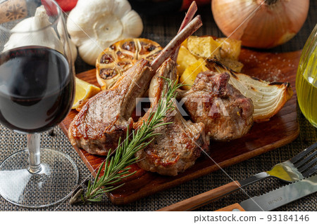 烤羊排 93184146