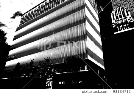 Fashionable building in Shinsaibashi 93184711
