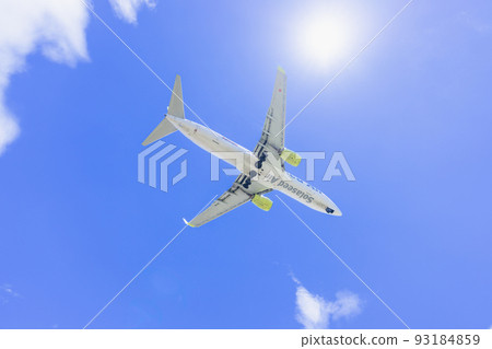"Airplane" Boeing 737-800 Boeing 737-800 93184859