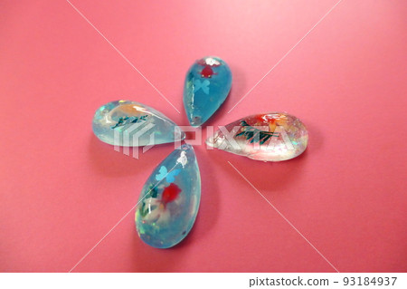 goldfish pendant top 93184937
