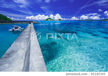 Aharen Beach (Tokashiki Island) 93185345
