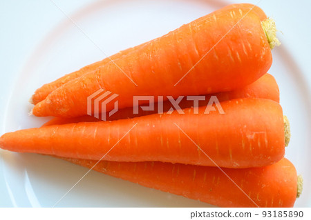 Carrots	 93185890
