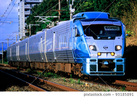 JR Kyushu 883 series Limited Express "Sonic" (early formation of Ao-6) 93185891