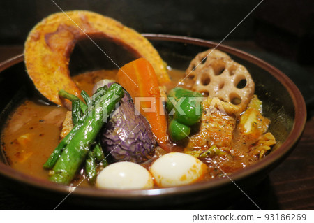 Hokkaido specialty! Soup curry (image) 93186269