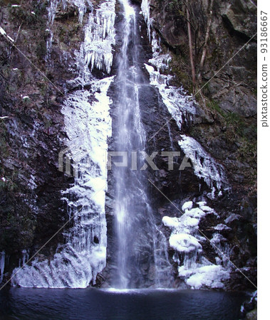 Frozen waterfall of freeze Frozen waterfall of freeze 93186667
