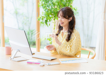 Web conferencing young woman 93186823
