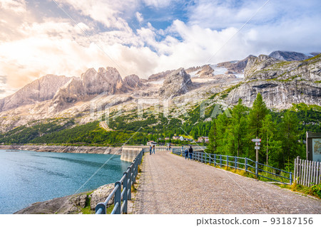 Dam of Lago di Fedaia and Marmolada 93187156