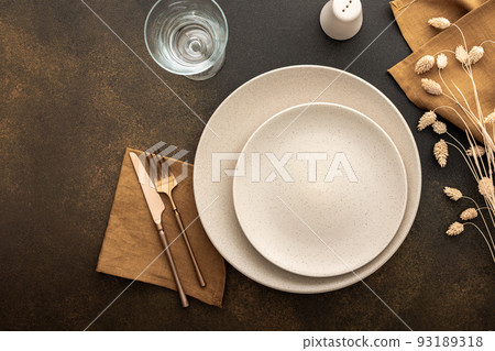 Table setting, top view 93189318