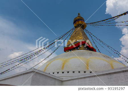 Boudhanath，尼泊爾最大的佛塔，位於尼泊爾加德滿都 93195297