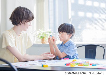 Education Children taking lessons in an English conversation class 93195626
