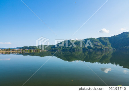Nihonsan Myohoji temple built on Phewa lake and hills in Pokhara, Nepal 93195740