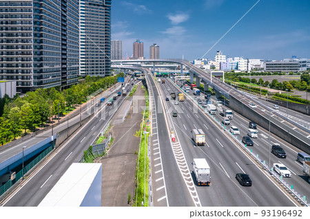 "Tokyo Metropolitan Government" highway bay line · traffic image "Tokyo Metropolitan Government" highway bay line · traffic image 93196492