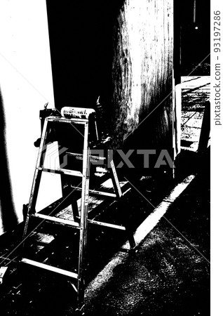 梯子和內部 93197286