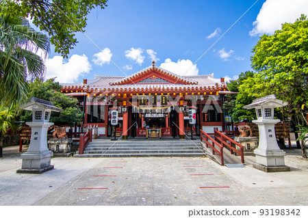 Naminouegu Shrine in Naha City, Okinawa Prefecture 93198342