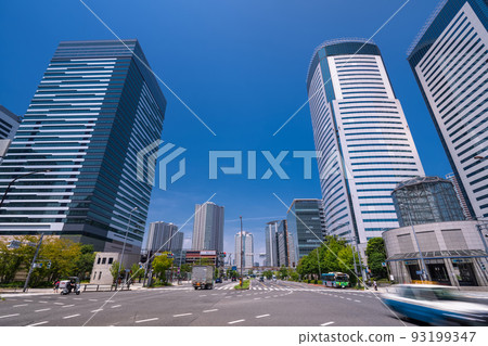 “東京”豐洲城市景觀、辦公樓和塔式公寓 93199347