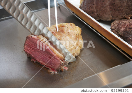 現場廚房烤牛肉 93199391