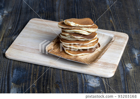 milk pancakes made of wheat flour, close up 93203168
