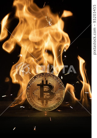 Bitcoin is an open source peer-to-peer electronic cash system that uses blockchain technology 93203455