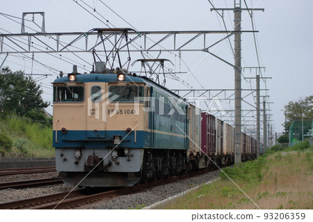 EF65-1041（3074）牽引的貨運列車_攝於2009年6月16日 93206359