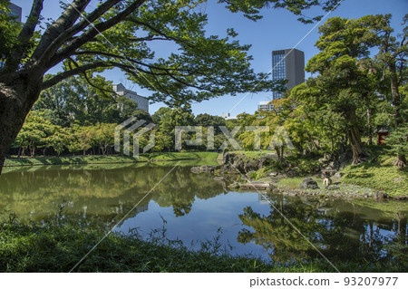 Koishikawa Korakuen Koraku, Bunkyo-ku, Tokyo Koishikawa Korakuen Koraku, Bunkyo-ku, Tokyo 93207977
