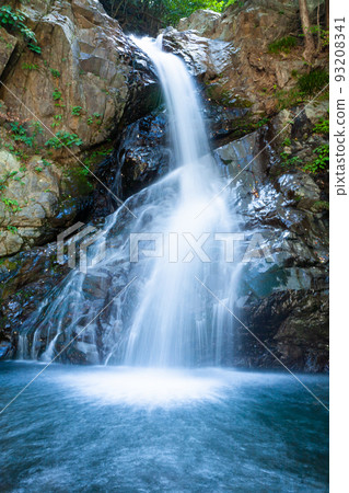 Ryujin Falls (Vertical) 93208341