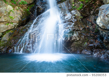 Ryujin Waterfall Basin 93208353